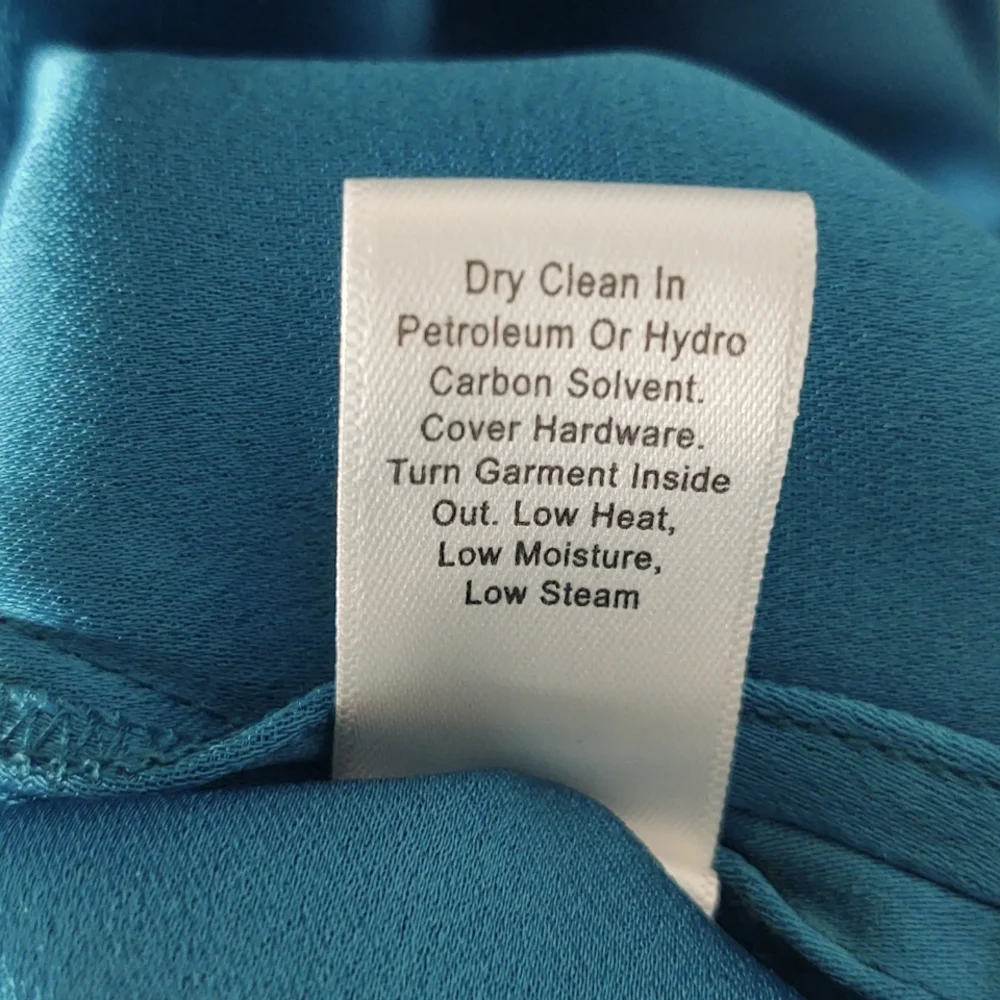 St. John Embellished Cape, Size L - Picture 11 of 11